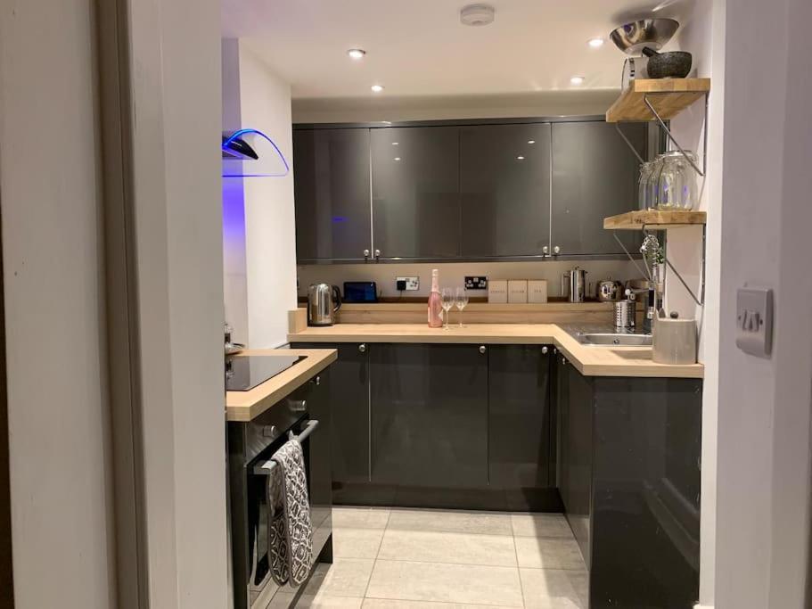 Renovated Miner'S Cottage - Family & Dog Friendly Abertillery Exterior foto